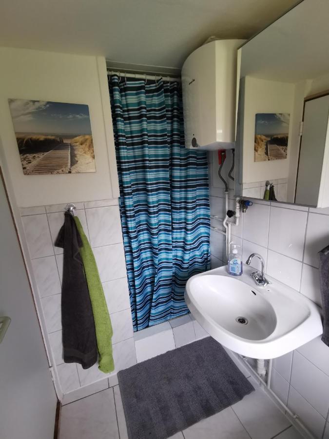 Bungalow Bei Warnemuende Elmenhorst/Lichtenhagen Luaran gambar